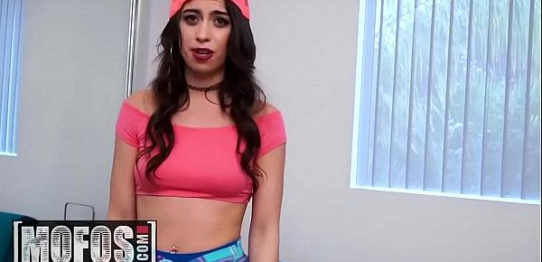  Latina Sex Tapes - (Taylor May) - Desperate Hottie Twerks for Fame - MOFOS